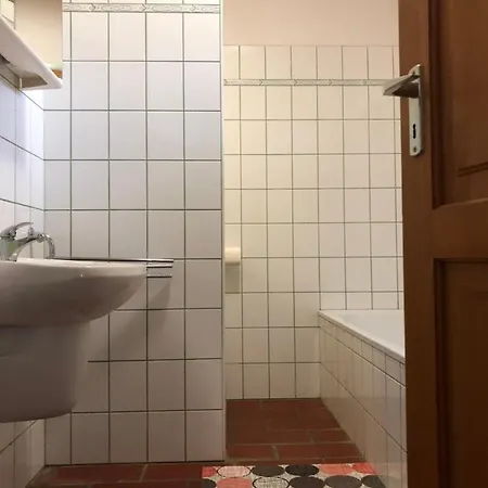 Mol-ker-vill Vendeghaz Дом отдыха *